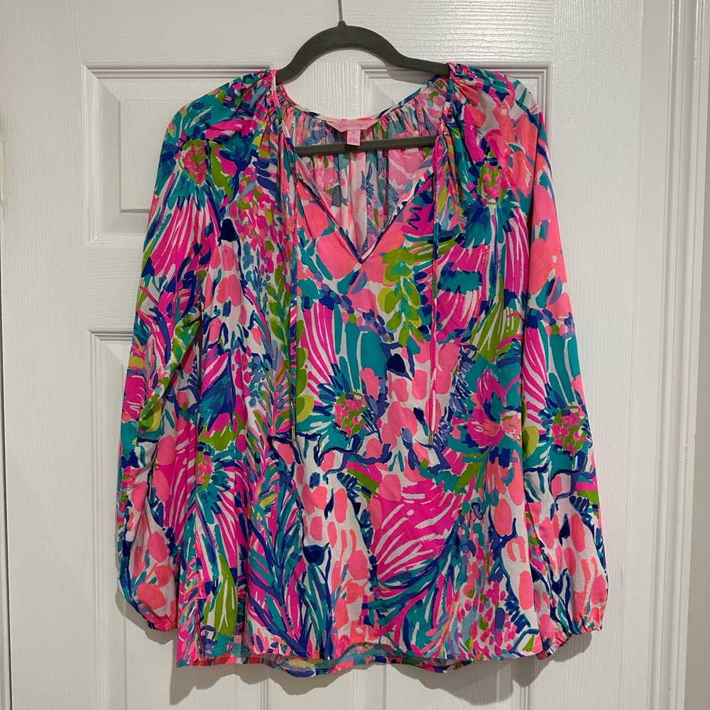 Lilly Pulitzer Willa Top / Size: Medium